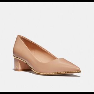 Brand new Coach Willa Pump size 6.5